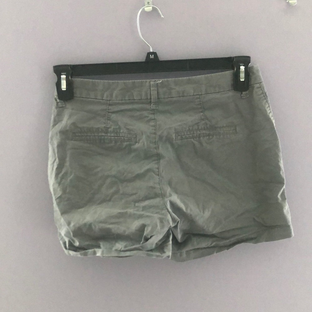 Shorts - Picture 3 of 3